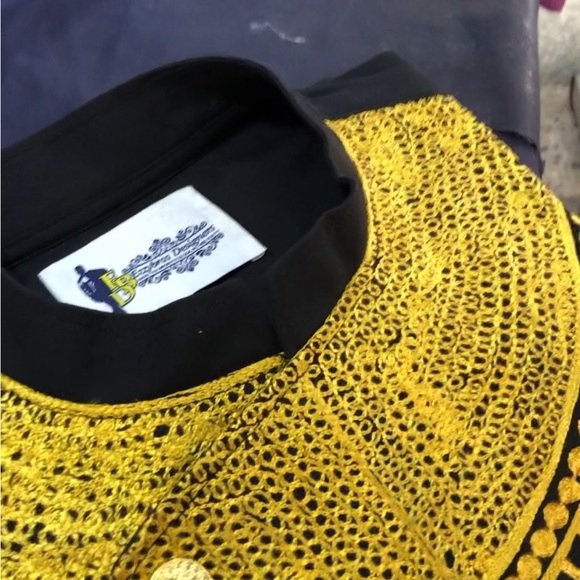 This is African handmade outfits direct from Ezzybros Designers. - Picture 8 of 13